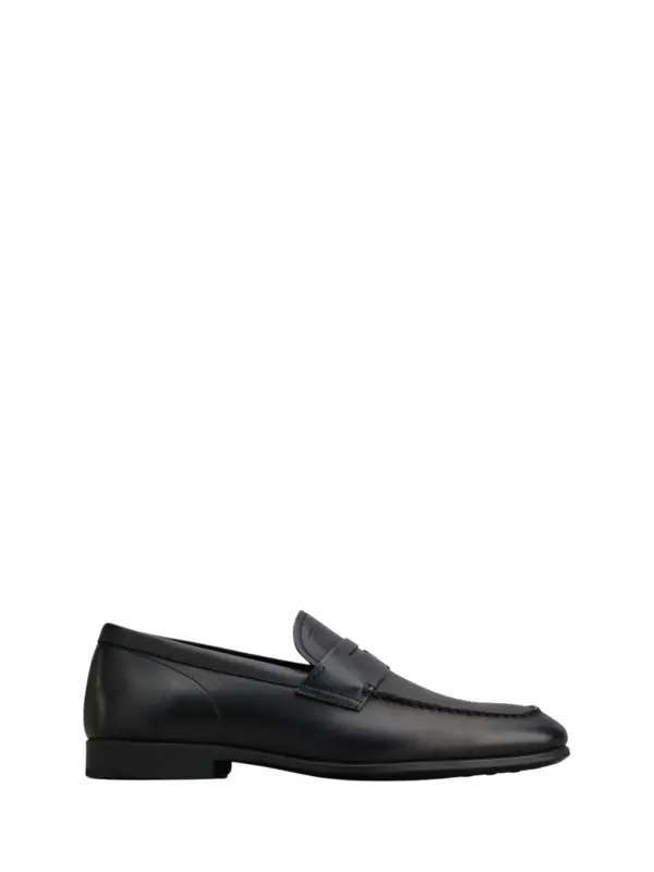 Loafers in Leather