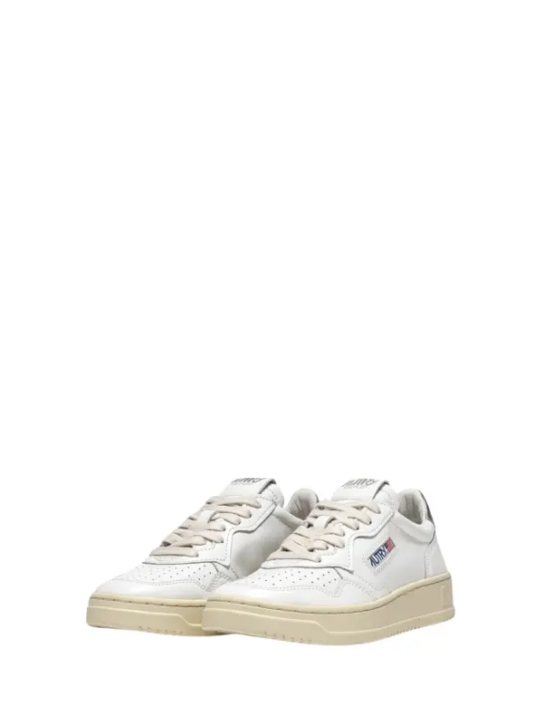 Medalist Low Sneaker - Image 2