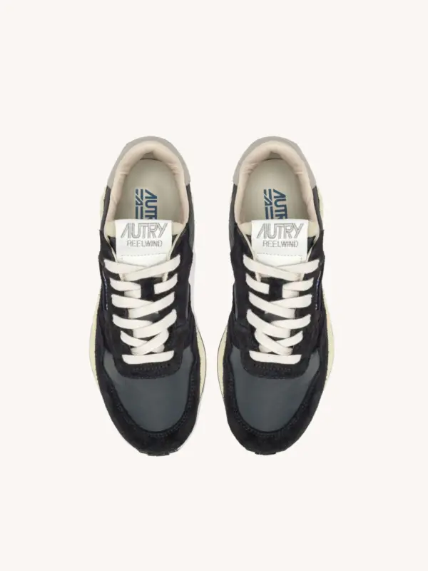 Sneakers - Image 2