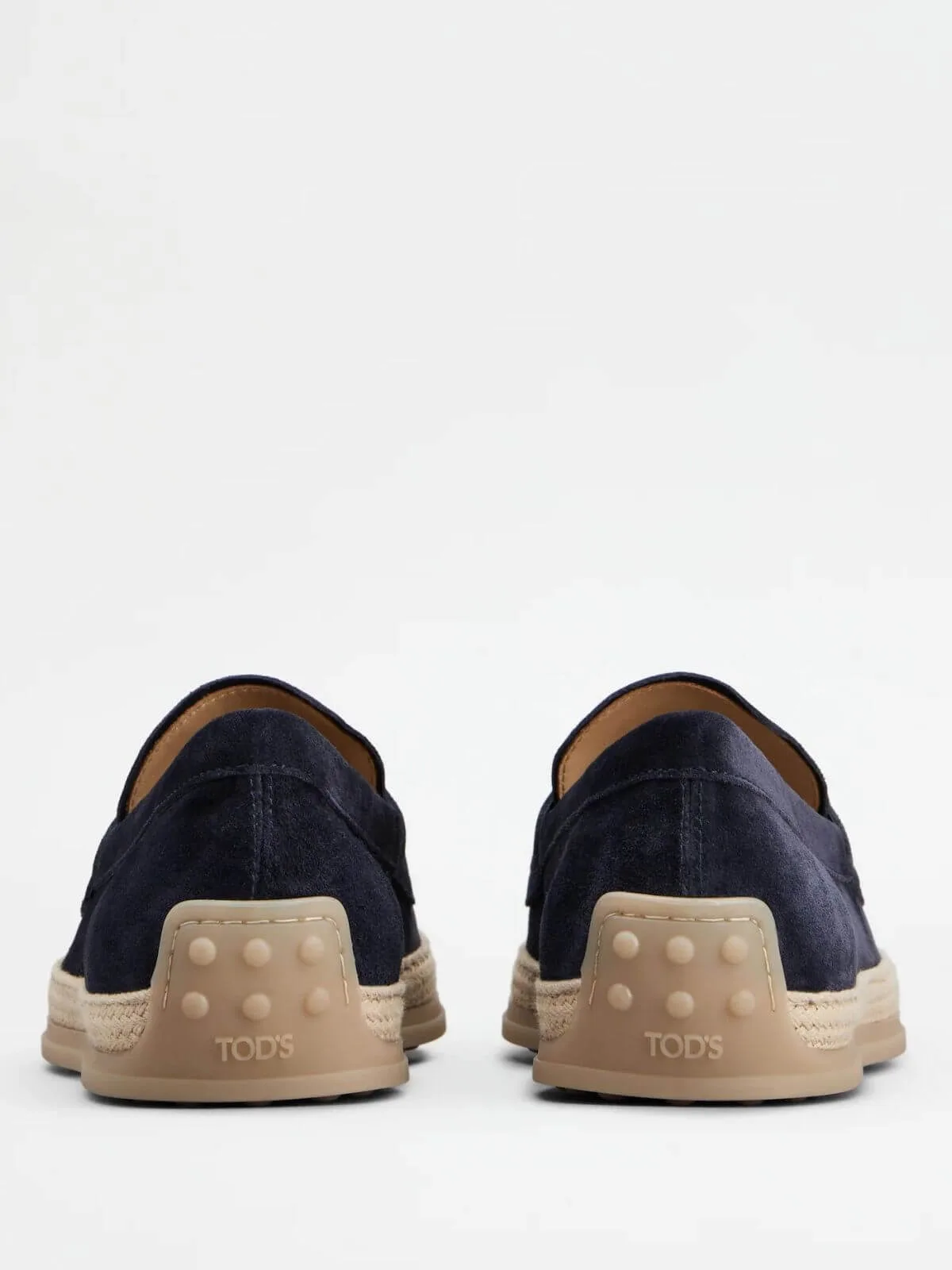 Xxm0tv0fq80byeu824 3